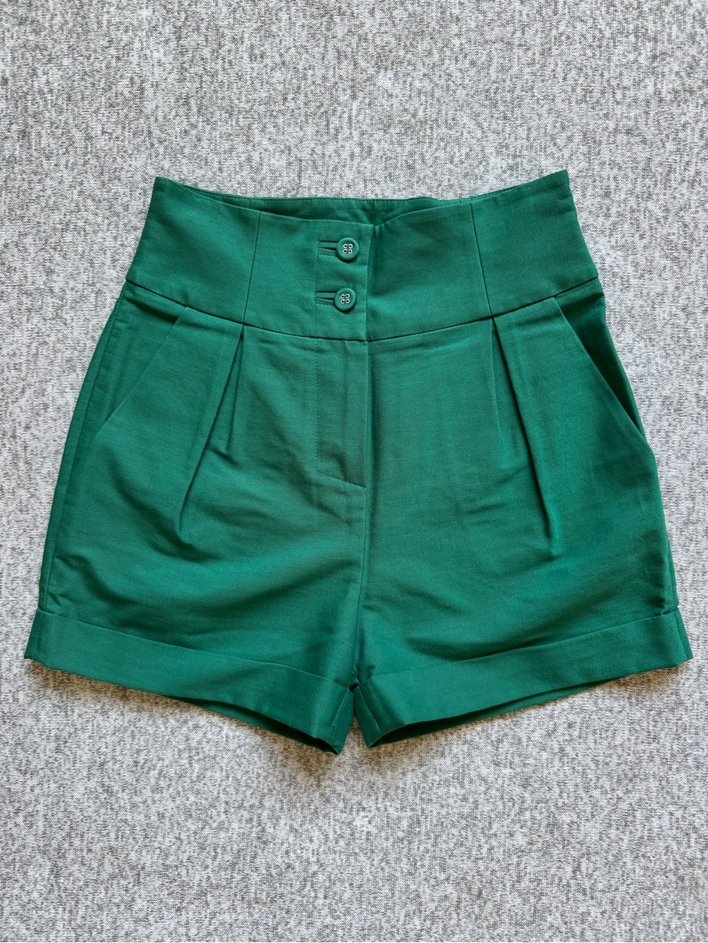 Max & Co. High-Waist Emerald Green Tailored Shorts